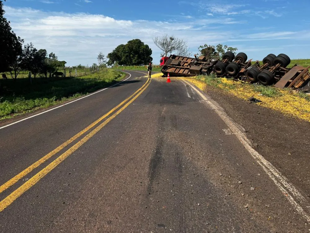 Sinistro aconteceu na manhã desta quarta-feira no km 71 da PR-496.