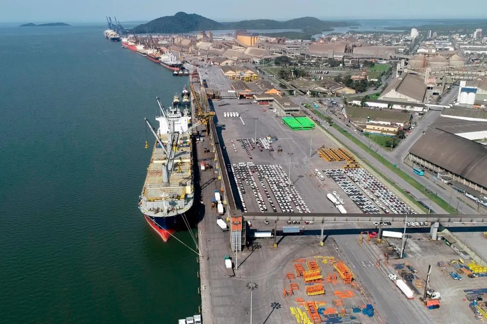 Exportações do Paraná crescem 12,7% e chegam a US$ 14,3 bilhões