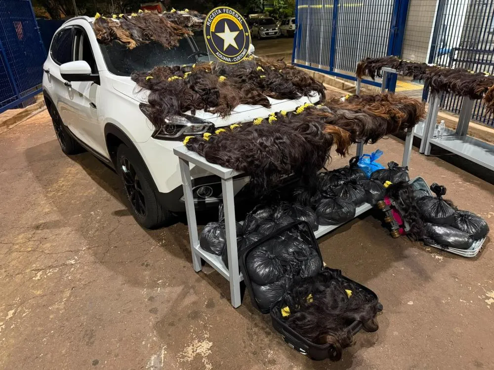 Receita Federal apreende 148,2 kg de cabelo humano na BR-277