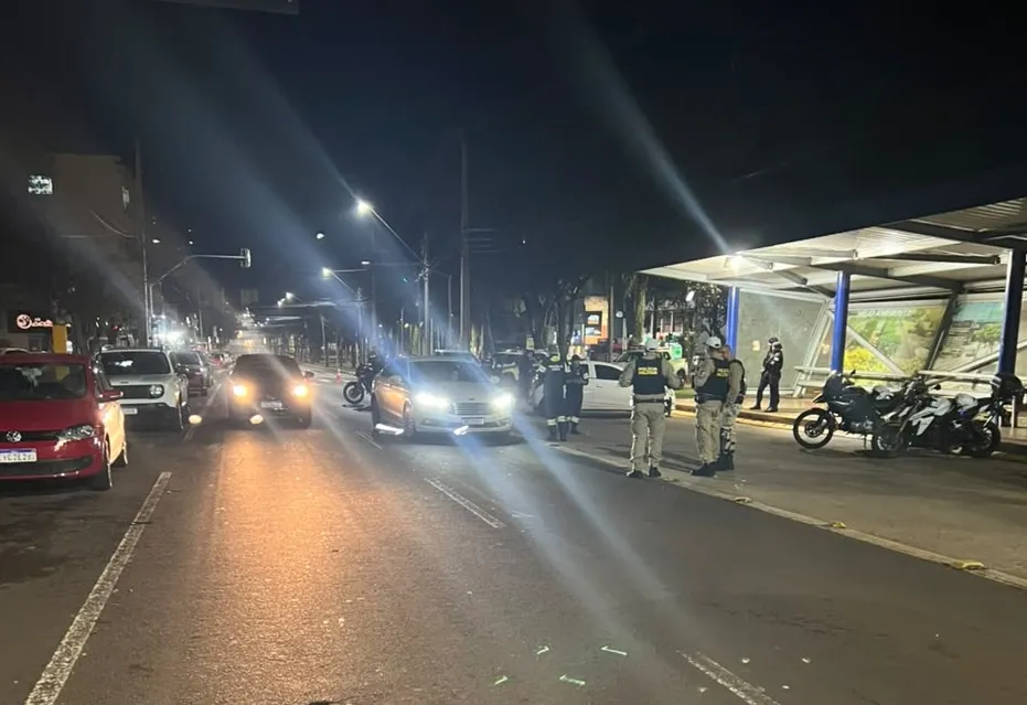 A fiscalização abordou 119 veículos e recolheu nove automóveis e motocicletas ao pátio durante a blitz.Foto: Divulgação 