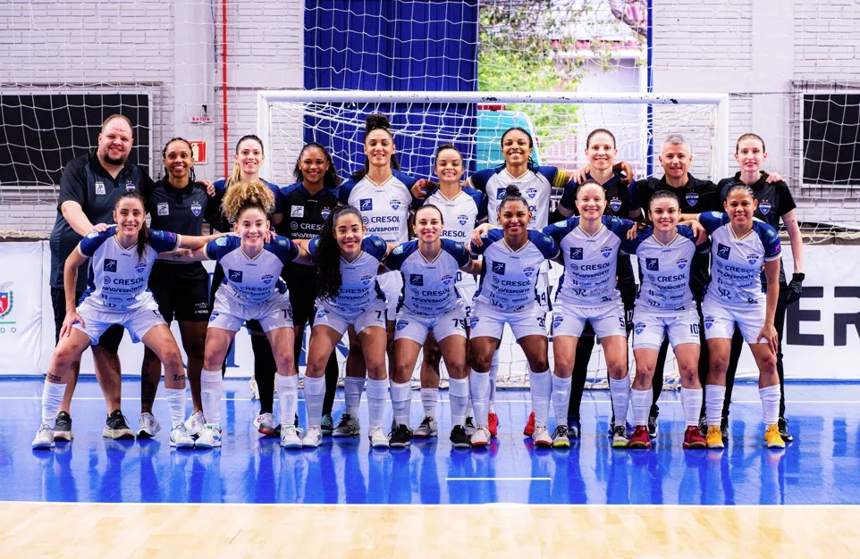 Equipe cascavelense decide vaga na semifinal diante do São José, no Ginásio da Neva.