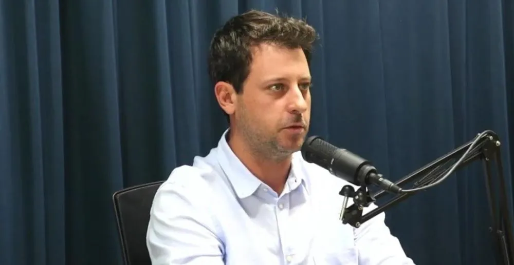 Candidato Natan Sperafico é atropelado durante ato de campanha em Toledo