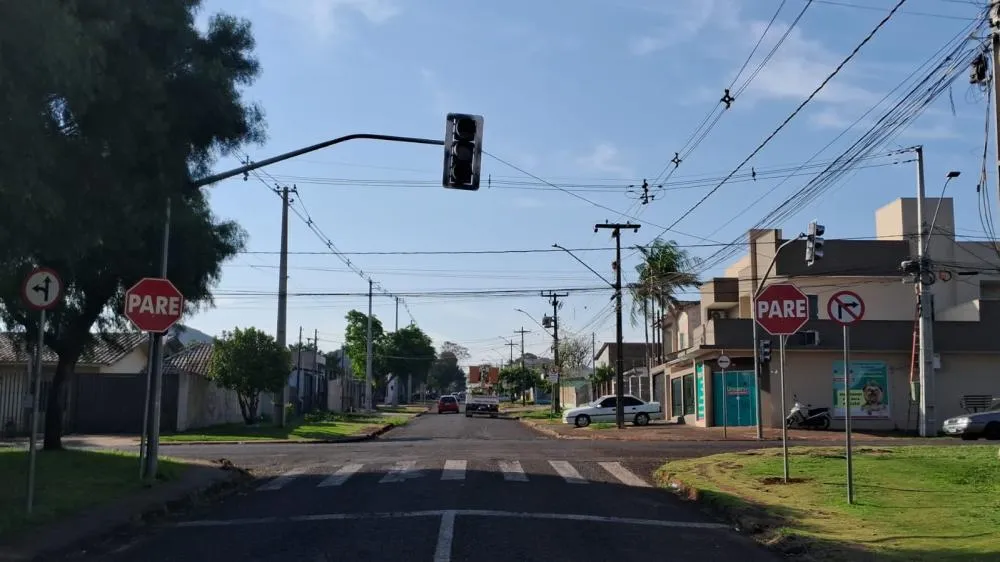 Semáforo do Alto Alegre foi desligado após o terceiro furto de cabos registrado em 30 dias.