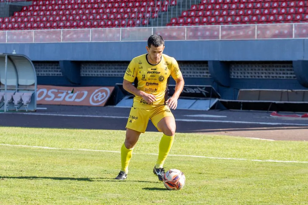 Time intensificou os treinos para a estreia diante da torcida