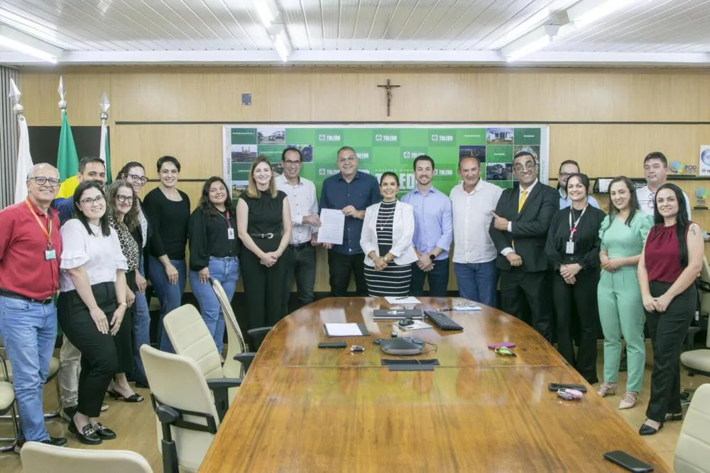 Lançamento do Empreende Delas reuniu representantes das instituições parceiras em Toledo.