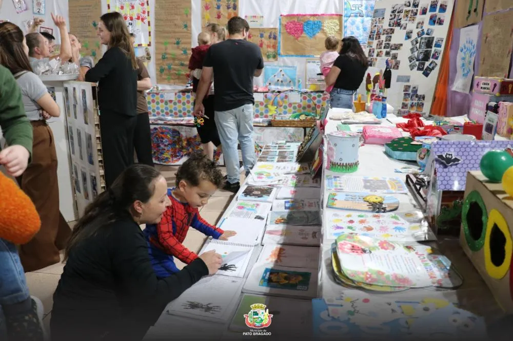 CMEI Gotinha de Mel reúne famílias em Mostra Pedagógica
