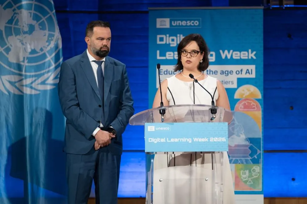 Redação Paraná recebe prêmio da UNESCO por uso de inteligência artificial