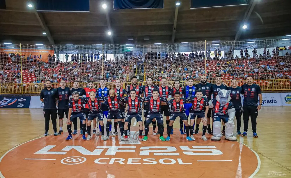 Valendo vaga na final da LNF, Campo Mourão faz jogo decisivo com o Corinthians 
