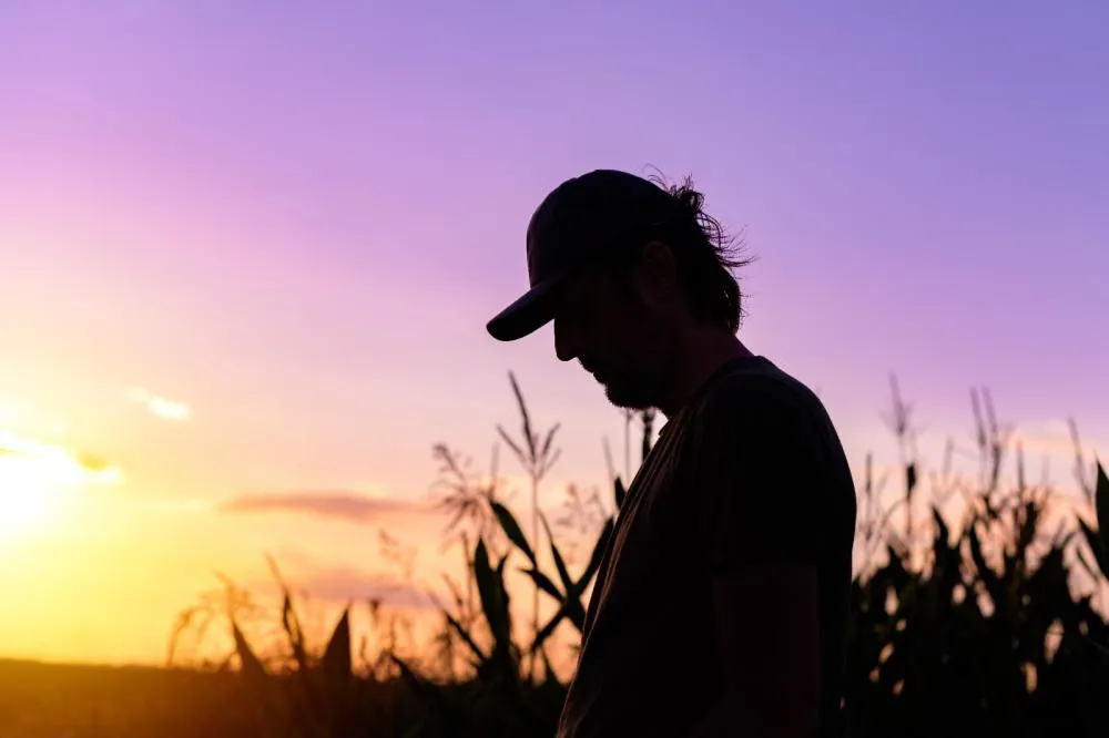 Endividamento e restrição de crédito preocupam agricultores antes da próxima safra.
