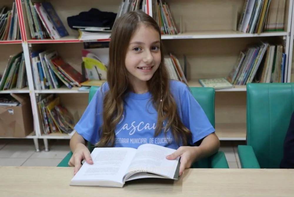 Famílias de Cascavel têm até sexta-feira (18) para solicitar o Uniforme Escolar 2027.