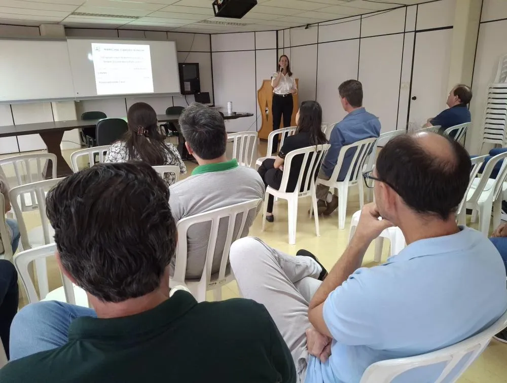 Audiência pública sobre o orçamento municipal foi realizada nesta segunda-feira (21), no Paço Municipal.