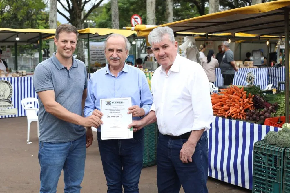 Mais de 80 feirantes trabalham atualmente na Feira do Pequeno Produtor de Cascavel.