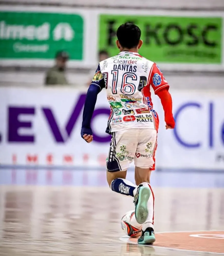Cascavel Futsal vence Itaipulândia na prorrogação e vai às quartas