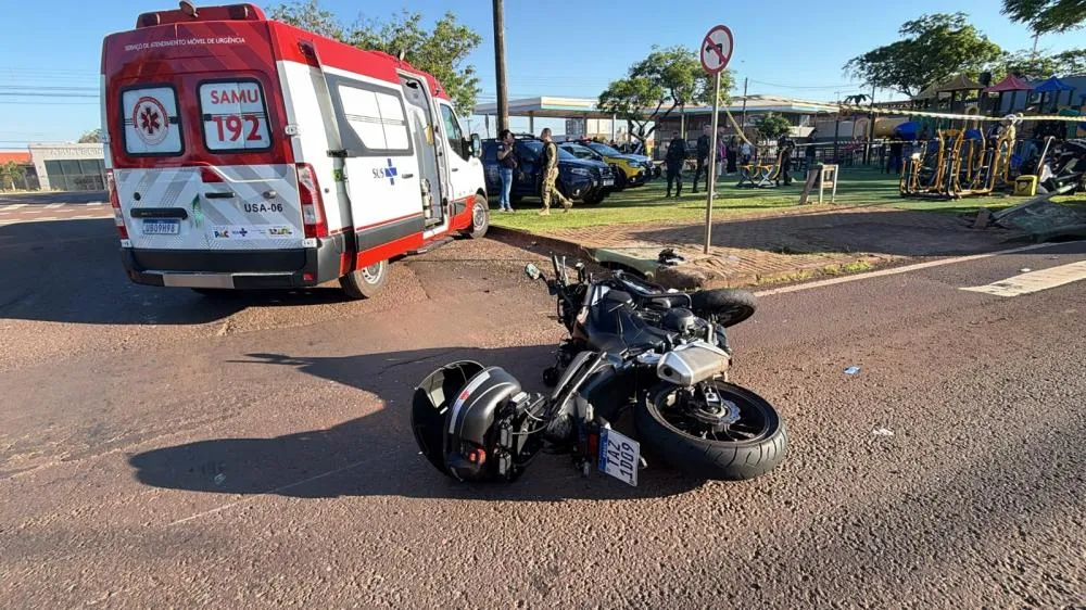 Guarda Municipal fica gravemente ferido em acidente com duas motos