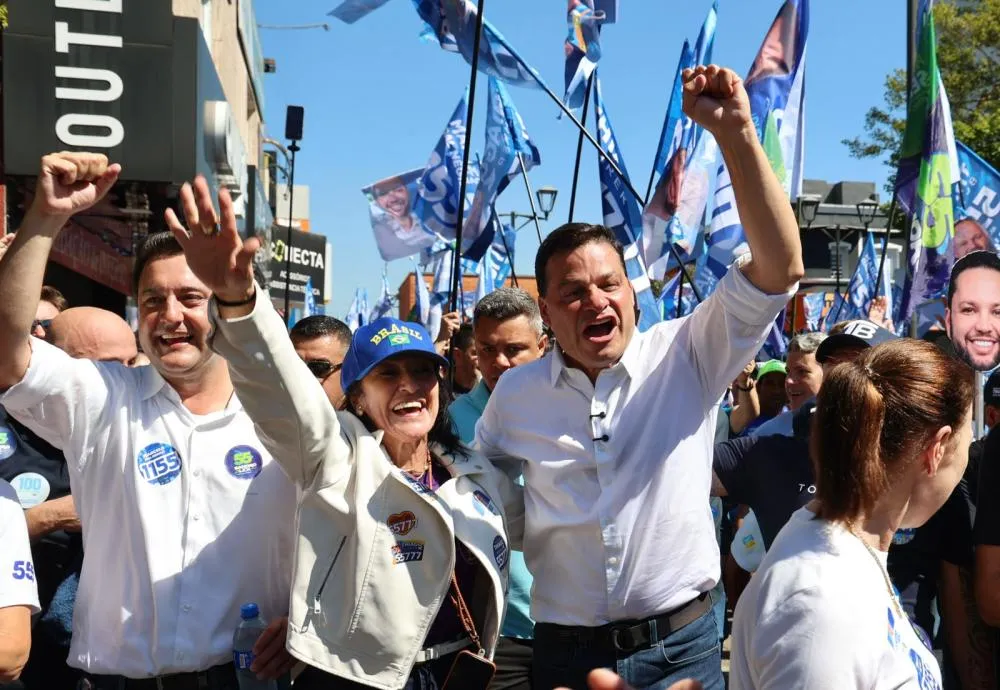 Sandro Alex aparece em segundo lugar em diferentes pesquisas sobre a eleição para o Governo do Paraná.