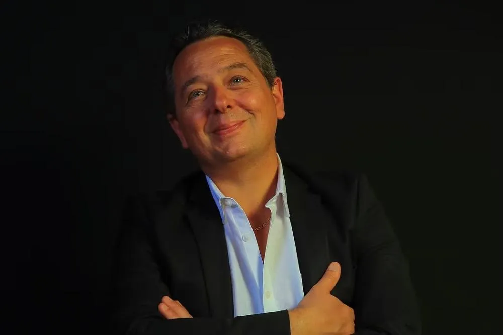 Pianista francês Pascal Gallet se apresenta no Teatro Municipal Sefrin Filho, em Cascavel, no dia 5 de novembro.