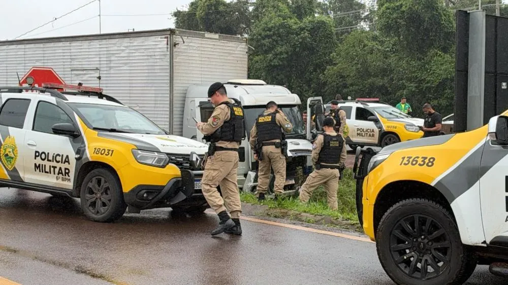 Ocorrência mobilizou equipes de diferentes forças de segurança na manhã desta quinta-feira (15).