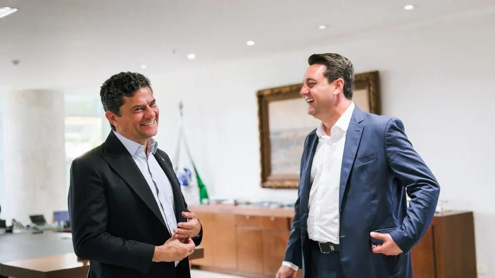Servio Moro e Ratinho Junior se reuniram no Palácio Iguaçu | Foto: Victor Coutant