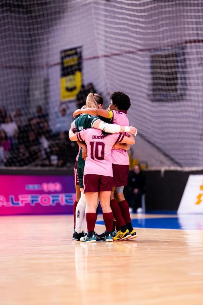 Stein Cascavel venceu o Female por 4 a 1 e confirmou vaga na final da Liga Feminina de Futsal.