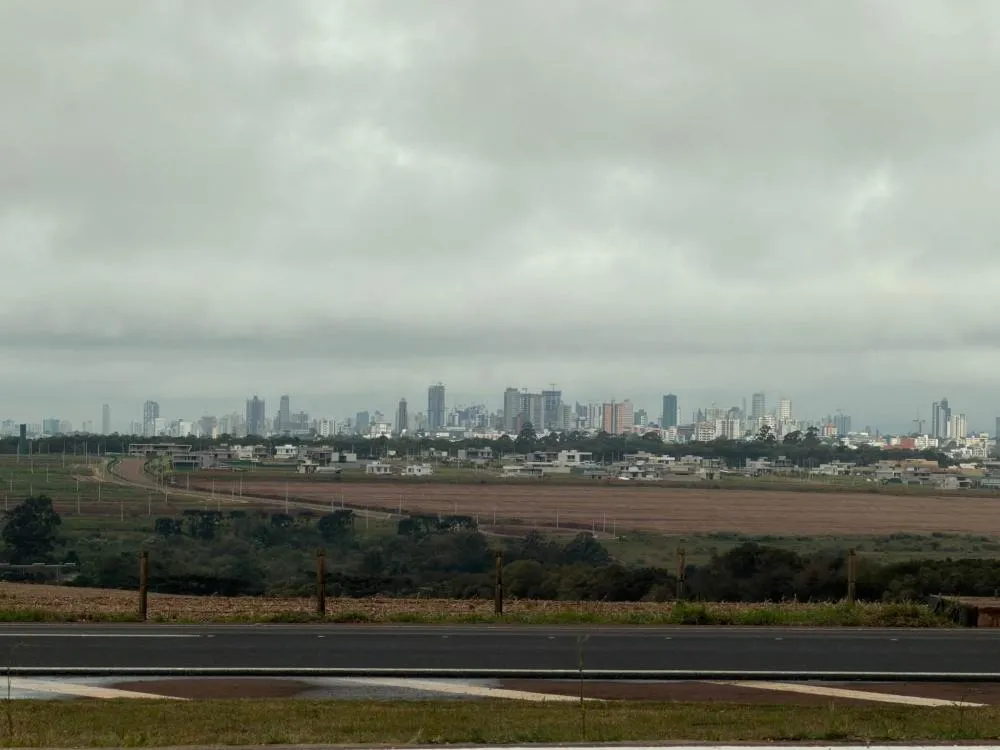 Frio marcou o amanhecer desta segunda-feira (19) em Cascavel, que registrou 9,6°C na estação do Simepar.