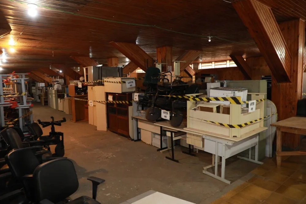 Prefeitura terá leilão de bens inservíveis com 157 lotes disponíveis e visitação já começa nesta sexta-feira (5) 