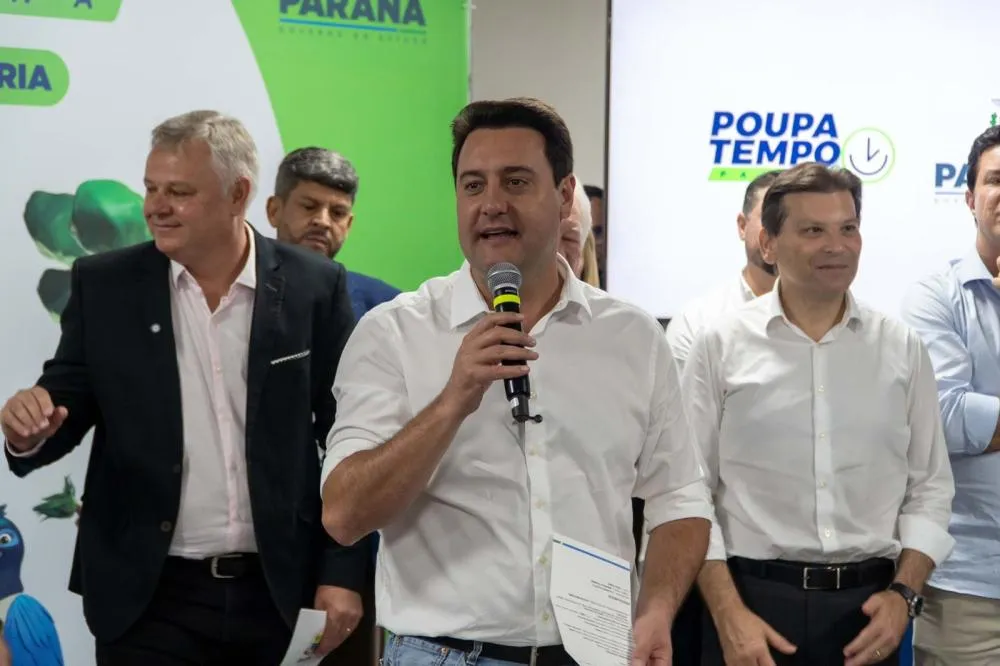 Ratinho Jr lidera ranking de governadores mais bem avaliados do Brasil, diz Real Big Data