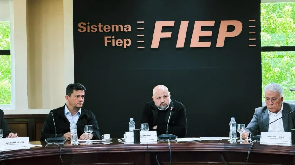 Governador eleito do Paraná defendeu o fortalecimento da indústria, a redução de secretarias e a criação de uma estrutura anticorrupção.