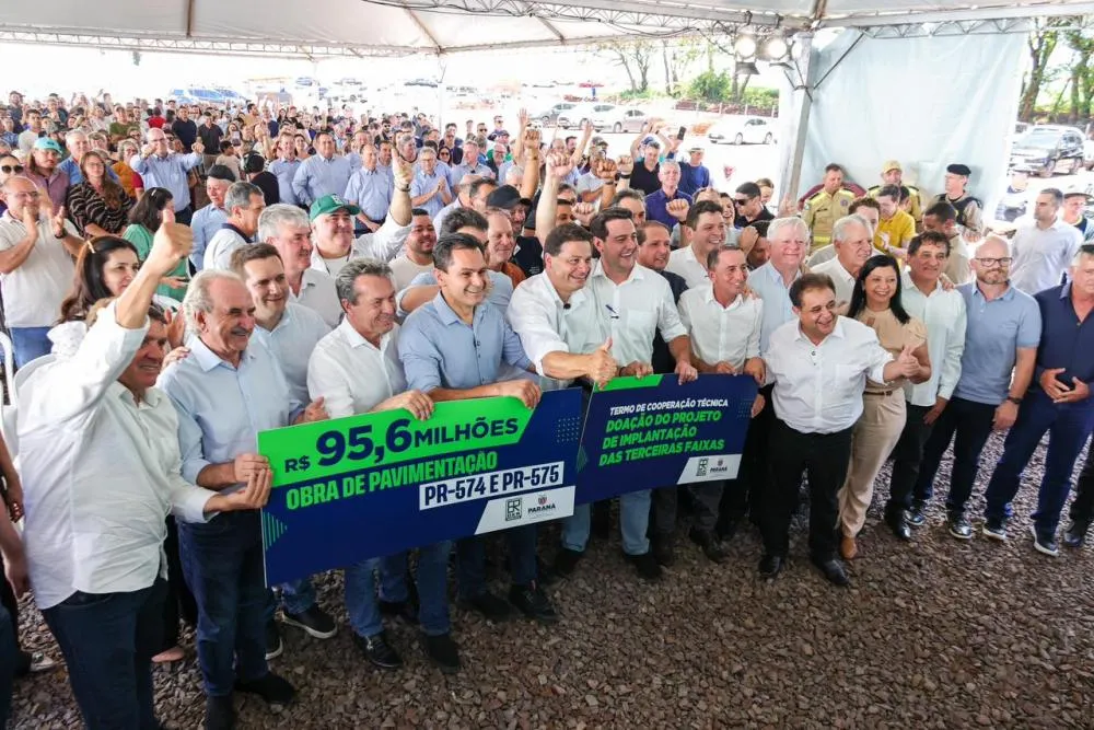 Ratinho Junior dá início pavimentação que liga Nova Aurora, Tupãssi e Cafelândia