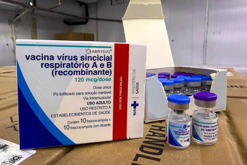 UBS de Toledo iniciam vacinação contra o vírus sincicial respiratório (VSR)