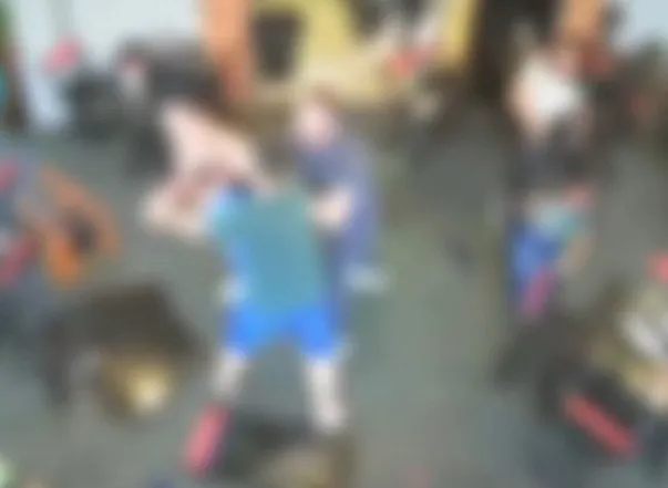 PM instaura procedimento para apurar briga generalizada em bar com policial em Cascavel