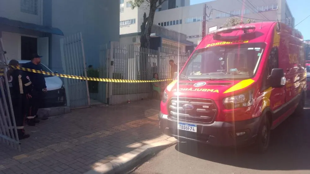 Menina de 15 anos é atropelada por veículo em Foz