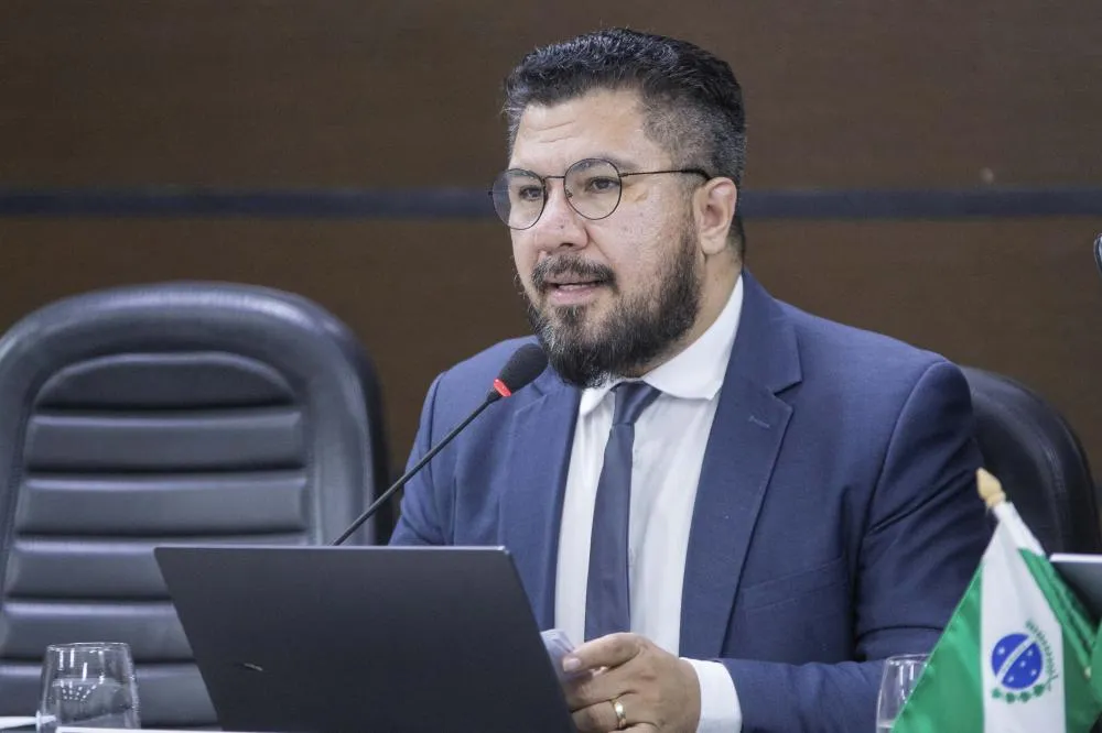 Edson Souza pede dados sobre cirurgias eletivas feitas em 2024 com emendas impositivas