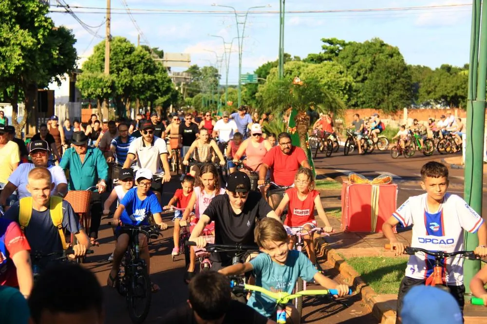 Passeio Ciclístico de Natal reúne mais de 500 participantes em Nova Santa Rosa
