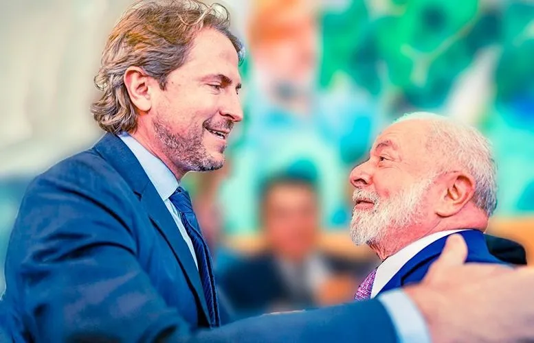 Governo Lula garante mais de R$ 40 milhões para moradia popular em Cascavel, destaca Zeca Dirceu