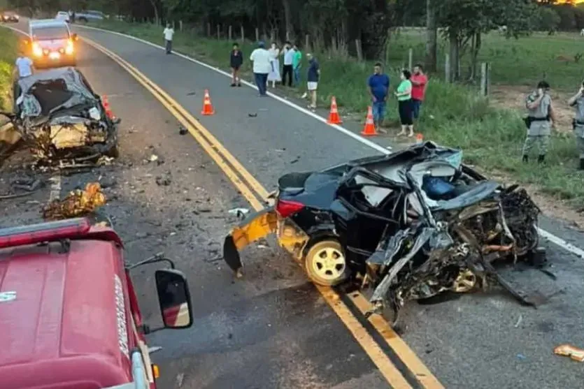 Acidente mata cinco pessoas no Natal, entre elas três PMs de folga