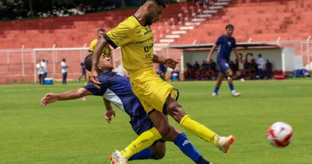 Cascavel vence o Foz no último jogo-treino antes da estreia no Paranaense 2026