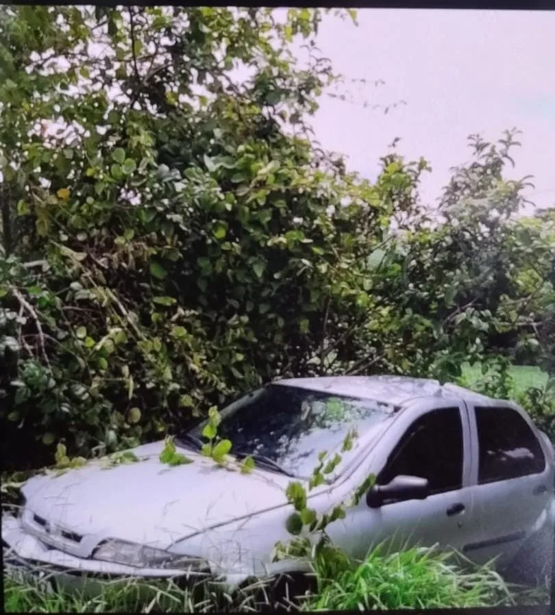 Homem morre após ser ejetado em acidente na PR-180