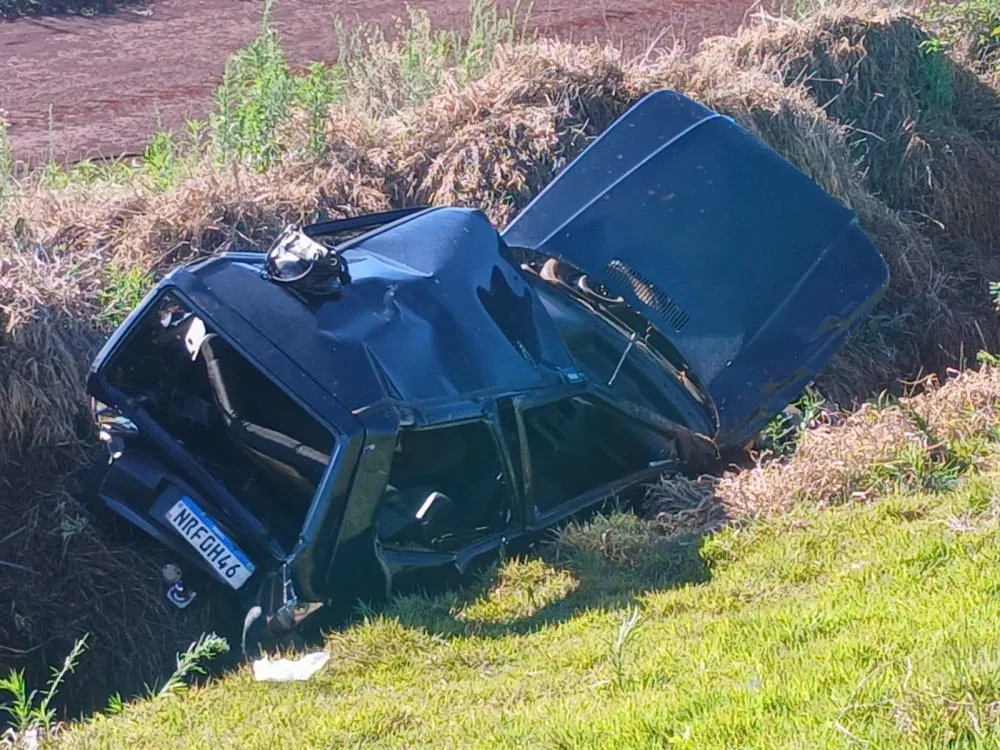Mulher morre e homem fica ferido em grave acidente na BR-163