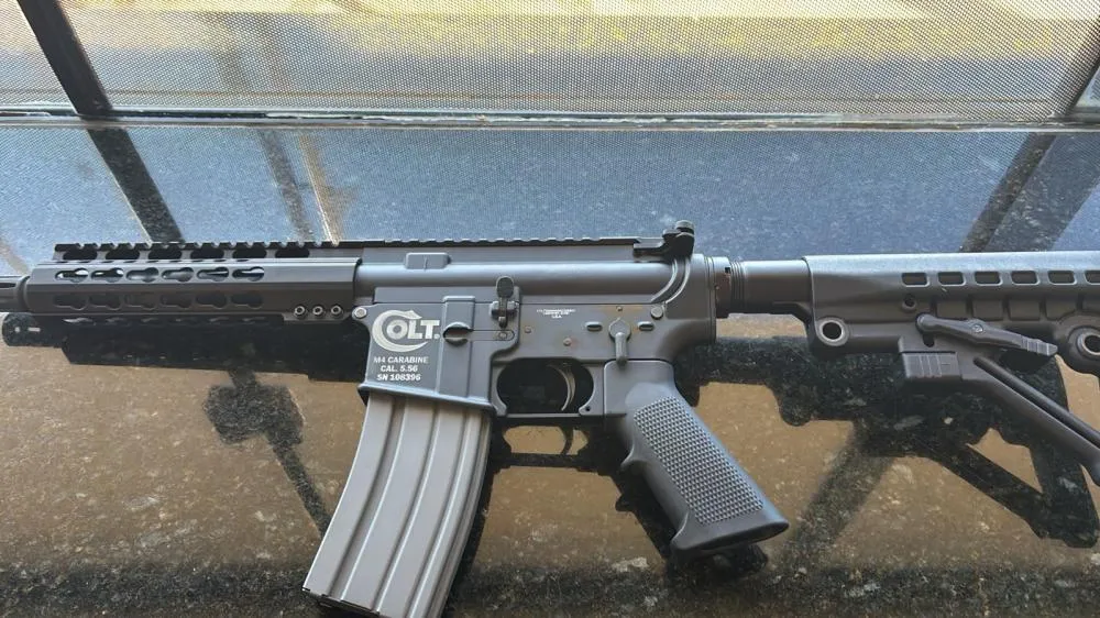 Tráfico na PR-323 termina com apreensão de maconha e fuzil de grosso calibre em Iporã