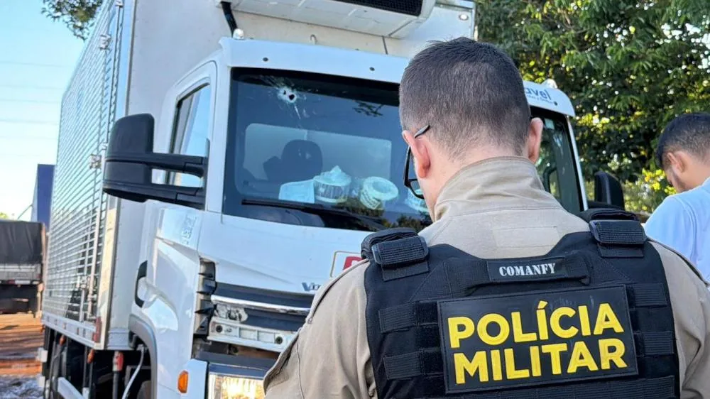 Piratas do Asfalto tentam assaltar caminhoneiro na BR-277 em Cascavel