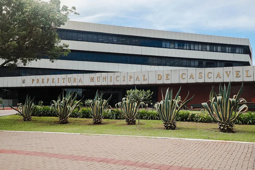  Inscrições para 50 vagas de professor temporário se encerram neste domingo