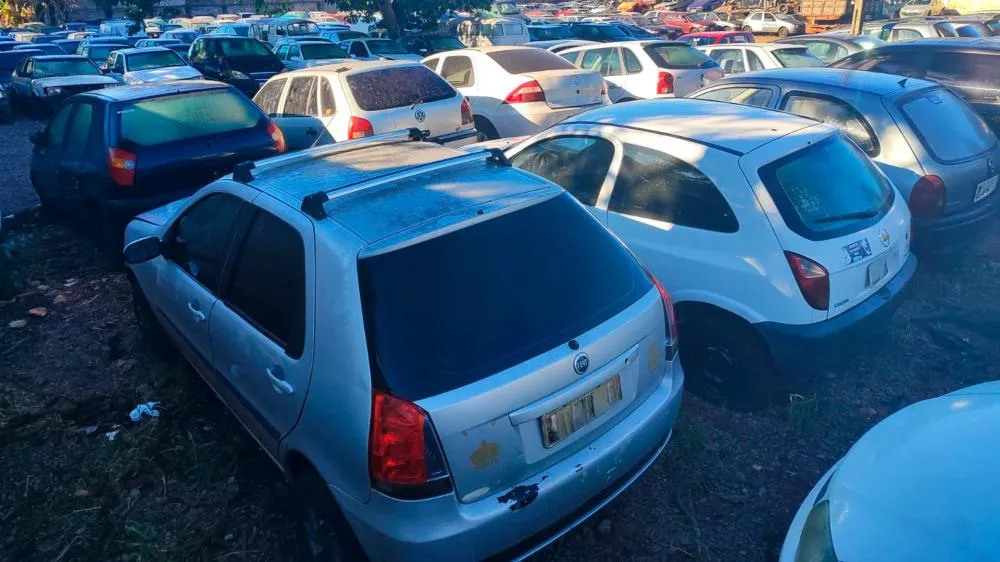 Proprietários têm até dia 10 fevereiro para regularizar veículos retidos no Pátio da Transitar