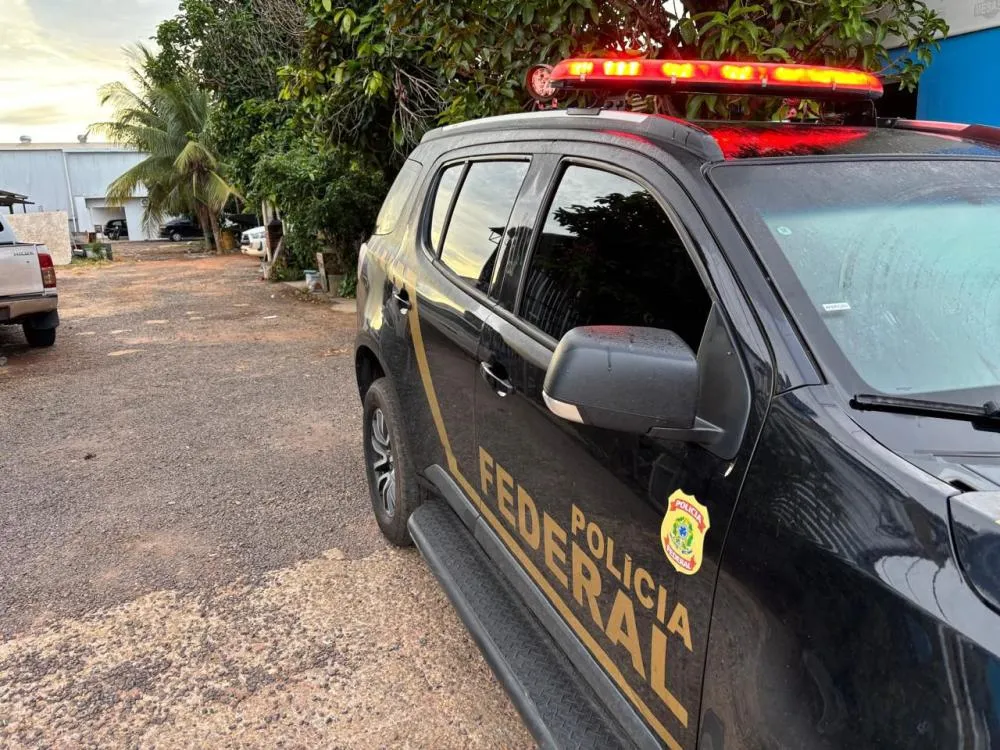 PF combate esquema de corrupção e contrabando de agrotóxicos na fronteira do Paraná