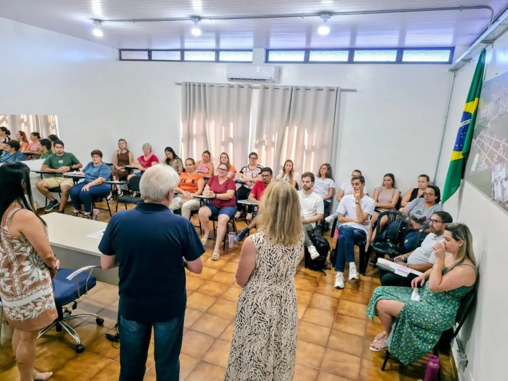 Profissionais do Projeto Viver passam por capacitação em Nova Santa Rosa