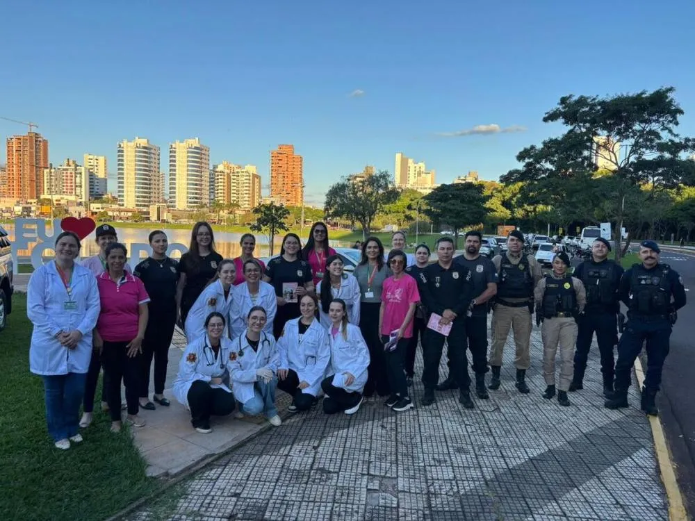 Blitz educativa promove saúde e conscientização sobre direitos das mulheres