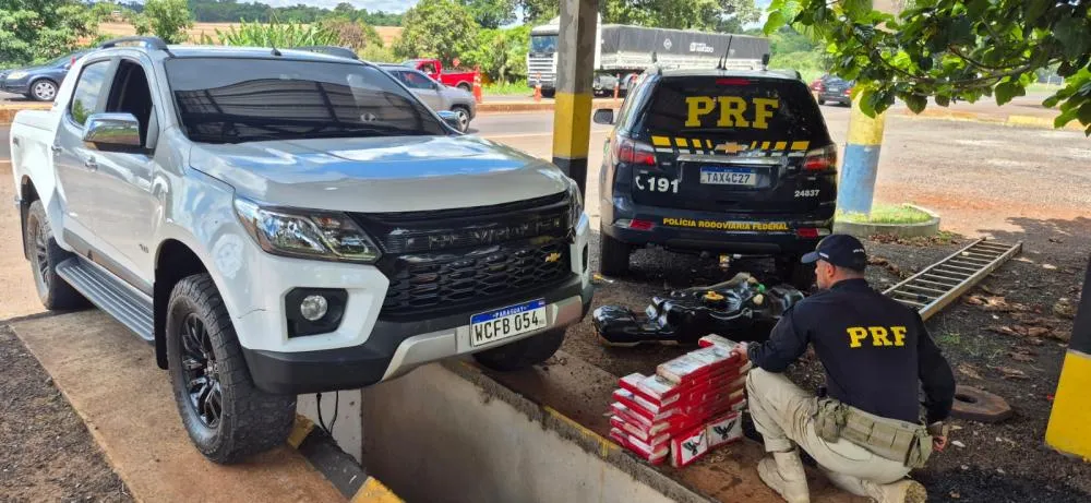 PRF apreende 46,5 kg de cocaína escondidos no tanque de veículo na BR-277 em São Miguel do Iguaçu