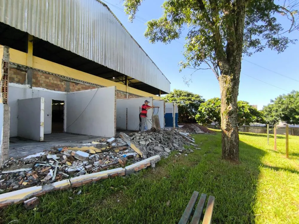 Ginásio do CAF passa por ampla reforma em Marechal Cândido Rondon
