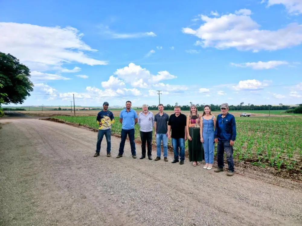 Prefeitura de Nova Santa Rosa abre nova rua para melhorar acesso às escolas de Alto Santa Fé