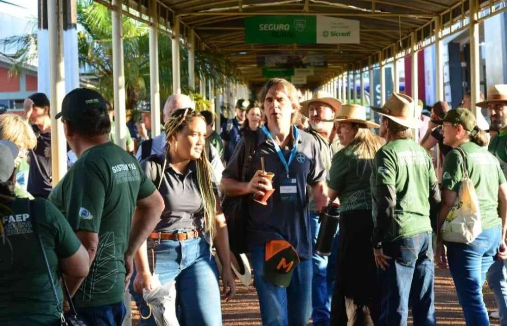 Público dos quatro dias de visitas técnicas ao Show Rural 2026 chega a 368.824 pessoas