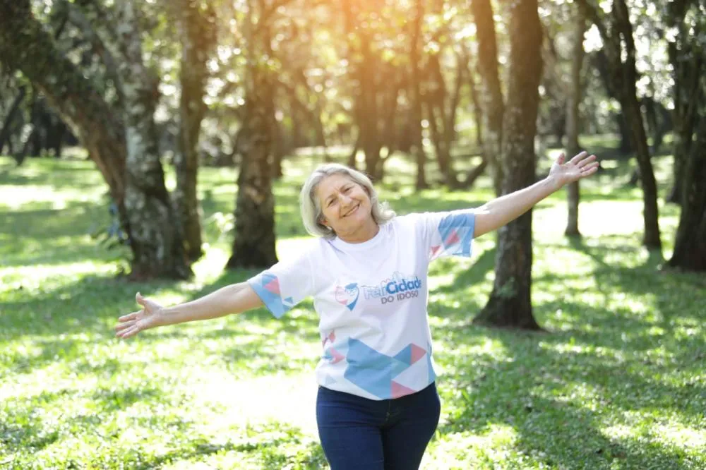 Prefeitura garante investimentos para ampliar viagens do Programa Felicidade do Idoso